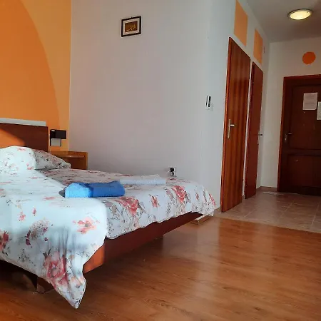 Apartment Bogdi Draga Bascanska