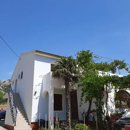 Apartment Bogdi